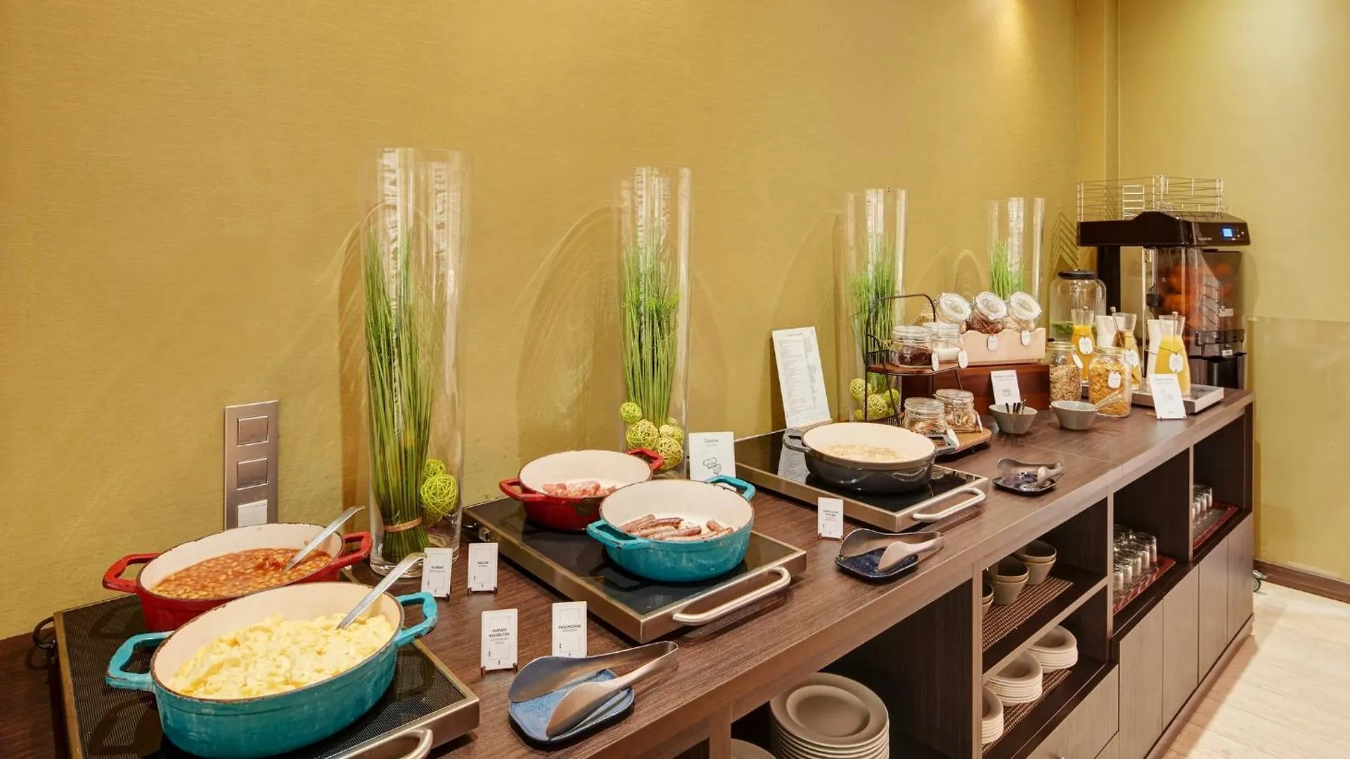 Sercotel Sant Boi Sant Boi de Llobregat İspanya